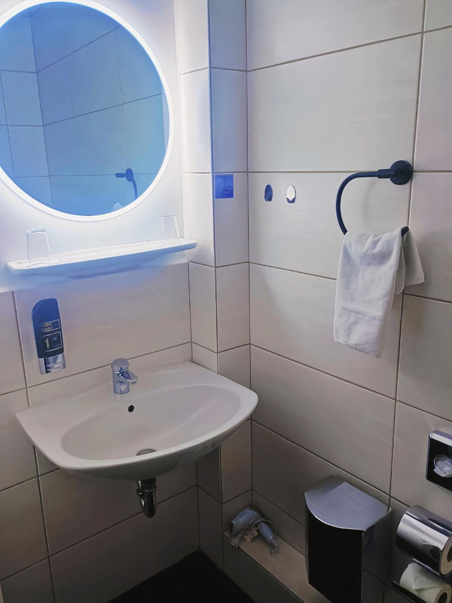 Excellent Hotel Хамбург Екстериор снимка